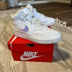 Nike White Court Vision Mid